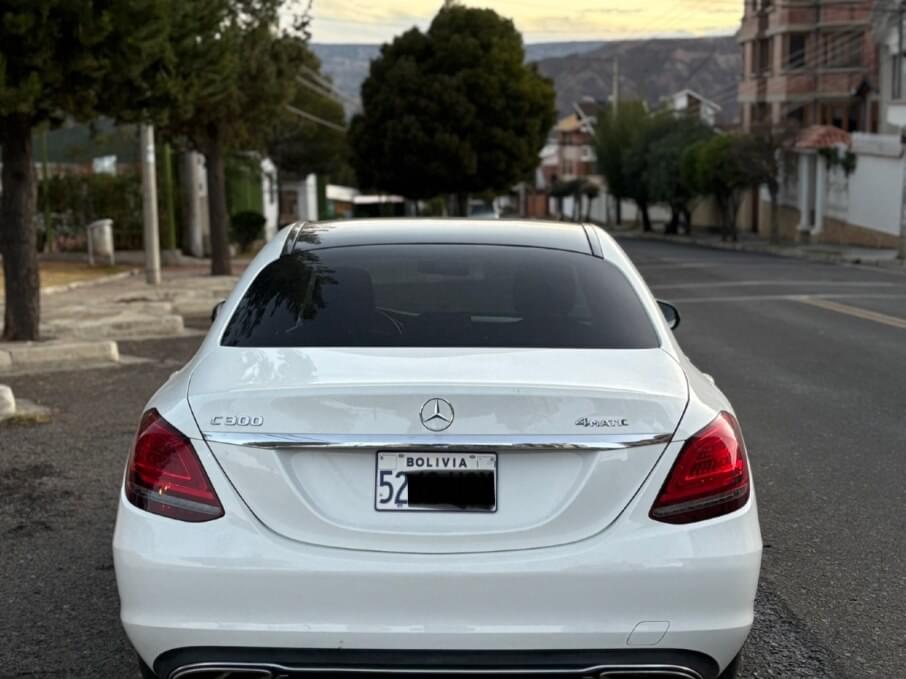 MERCEDES BENZ C 2019 25.000 Kms.