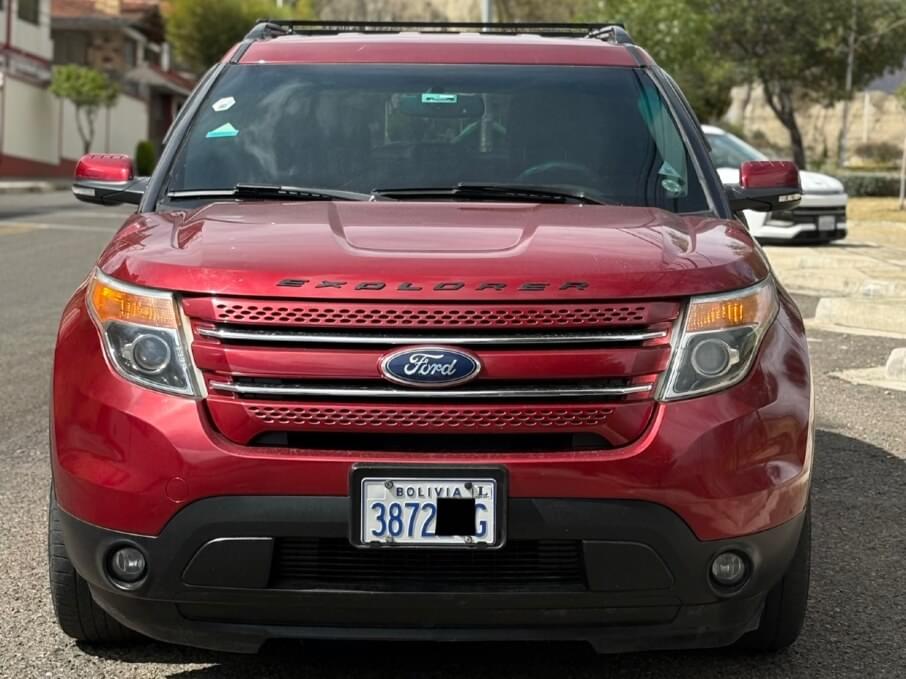 FORD EXPLORER 2015 98.000 Kms.