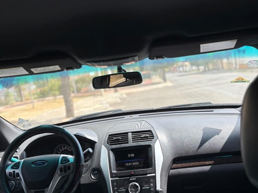 FORD EXPLORER 2015 98.000 Kms.