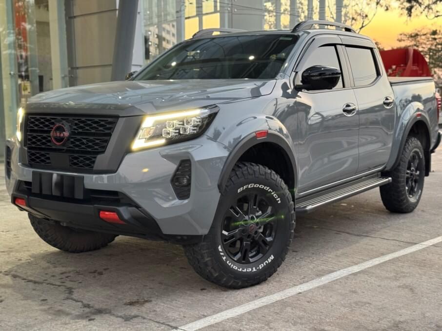 NISSAN FRONTIER 2024 11.000 Kms.