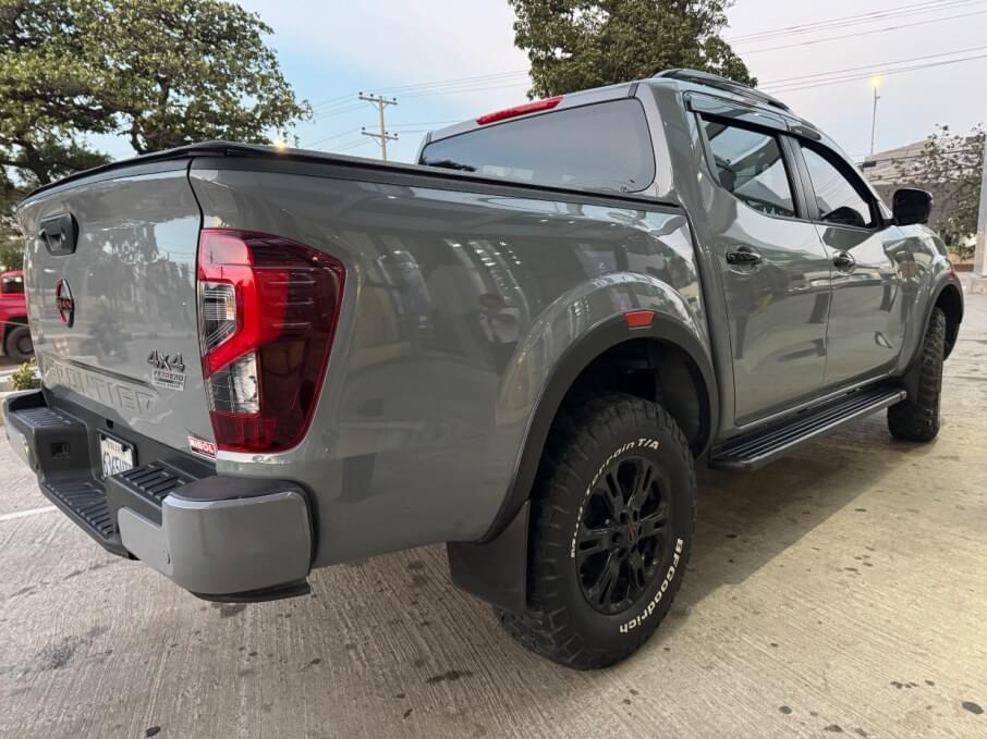 NISSAN FRONTIER 2024 11.000 Kms.