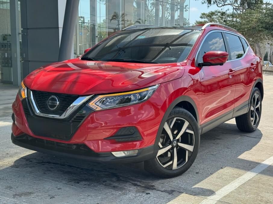 NISSAN NEW QASHQAI 2022 33.000 Kms.