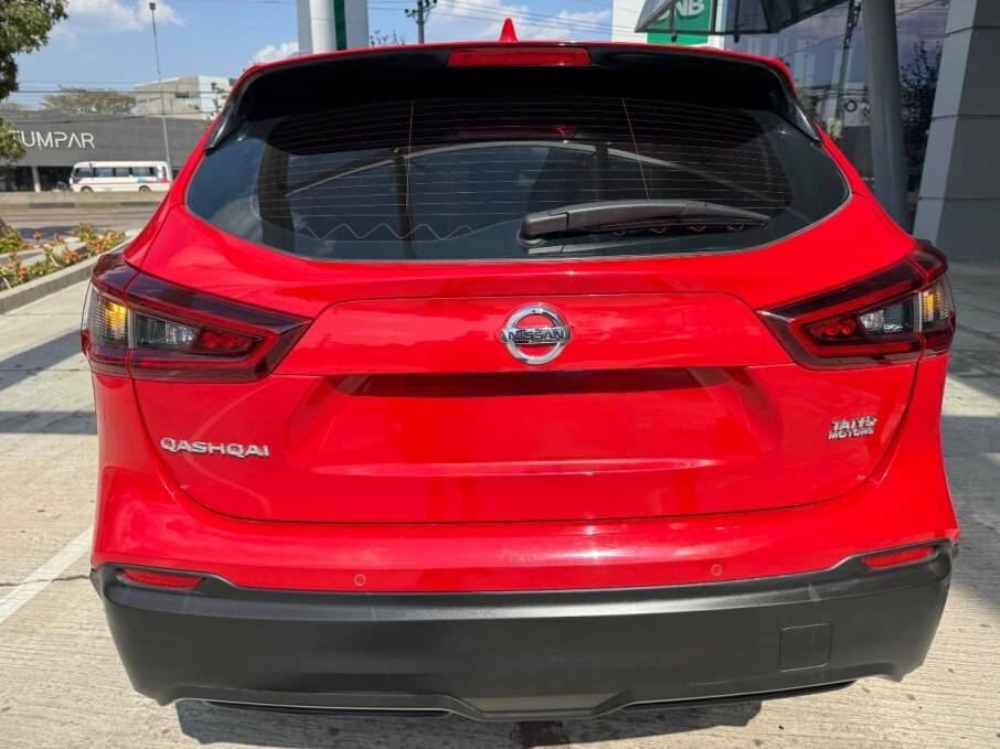 NISSAN QASHQAI 2 2022 33.000 Kms.