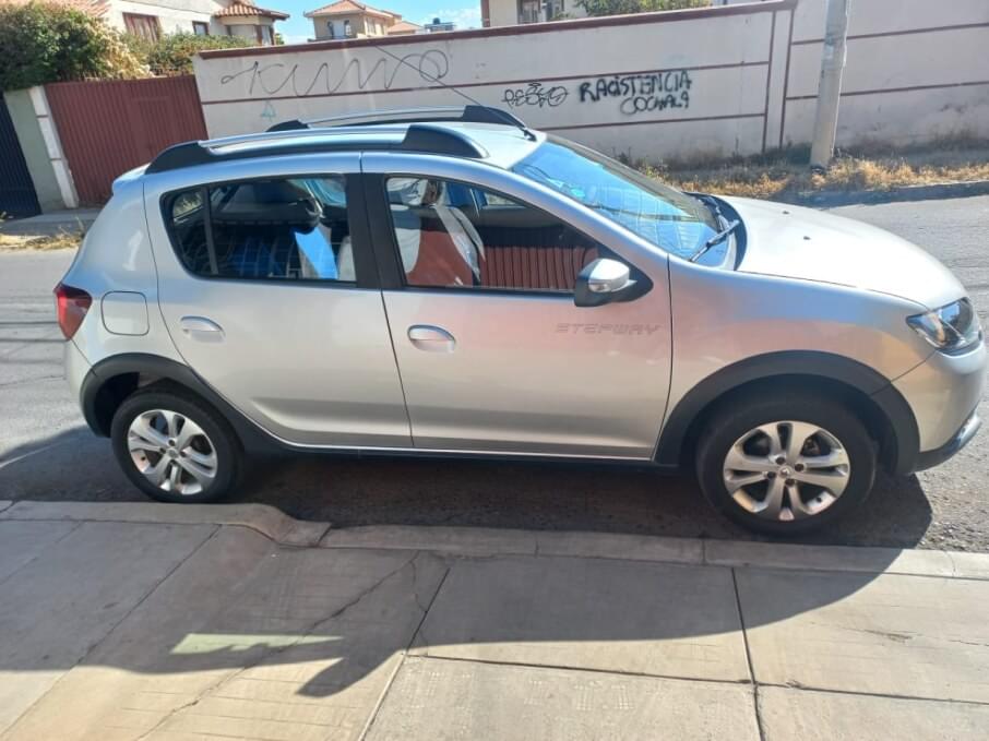 RENAULT STEPWAY 2018 80.000 Kms.