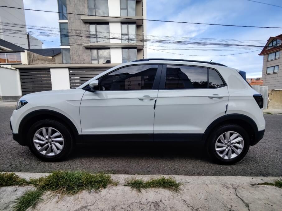 VOLKSWAGEN T-CROSS 2021 11.000 Kms.