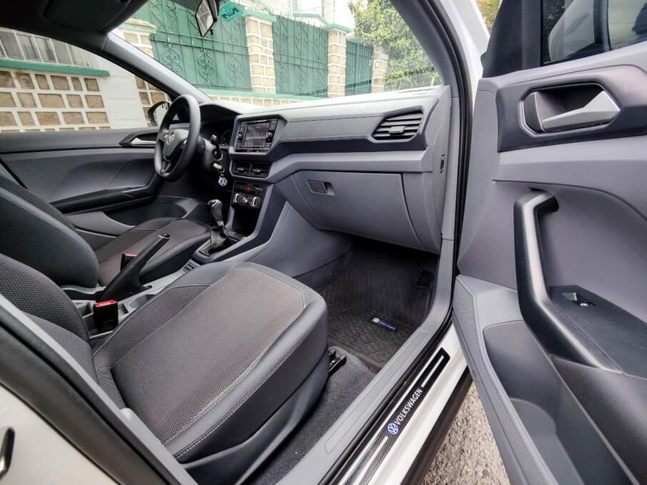 VOLKSWAGEN T-CROSS 2021 11.000 Kms.