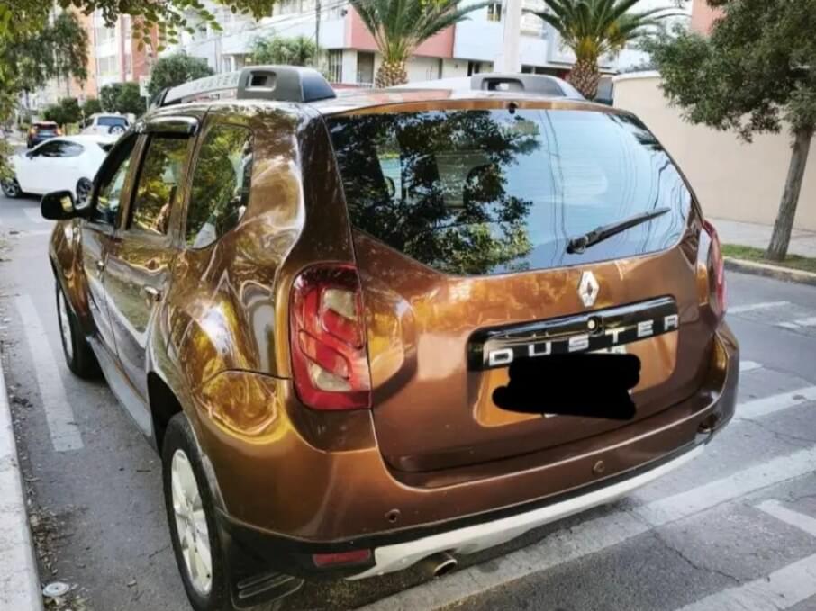 RENAULT DUSTER 2017 143.000 Kms.
