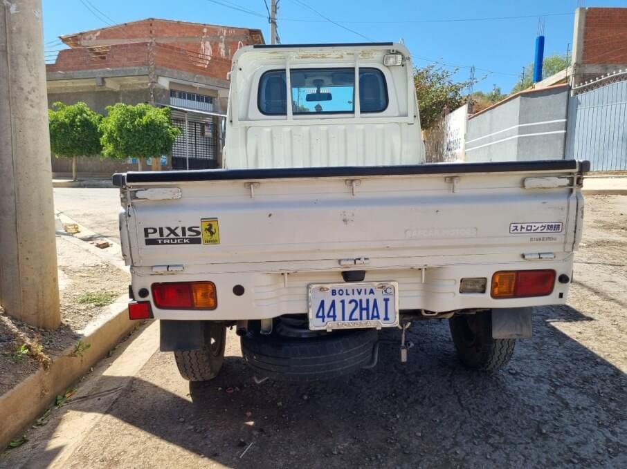 TOYOTA CAMRY 2013 9.999 Kms.