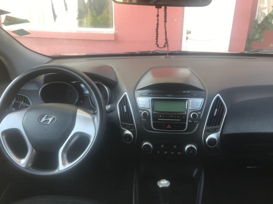 HYUNDAI TUCSON 2014 142.000 Kms.