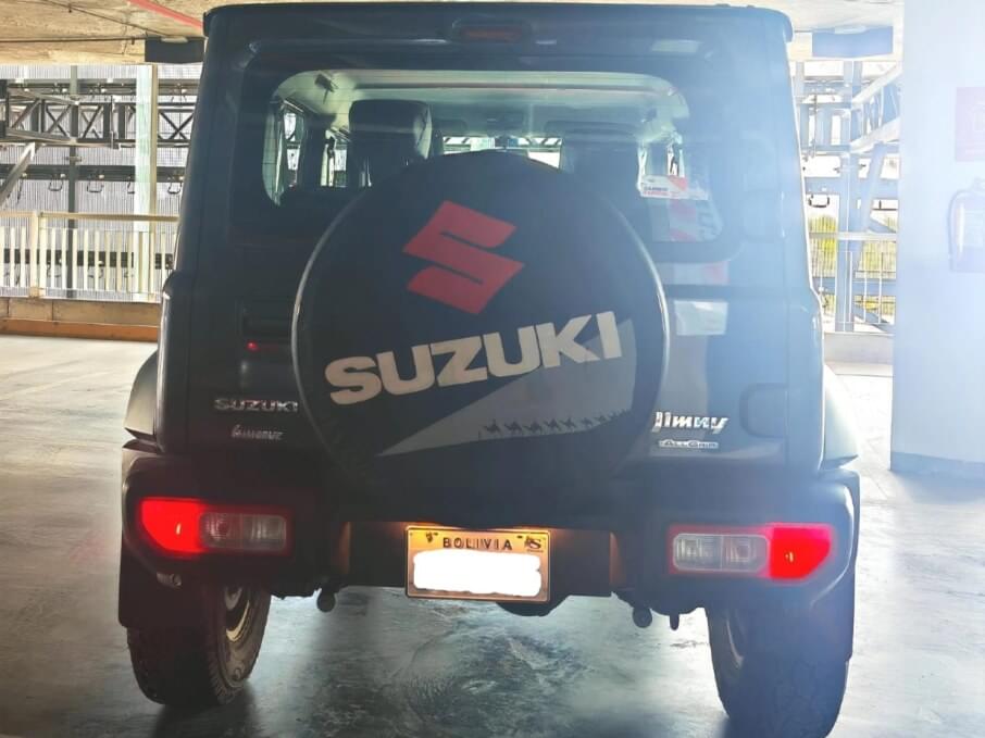 SUZUKI JIMNY 2025 9.800 Kms.