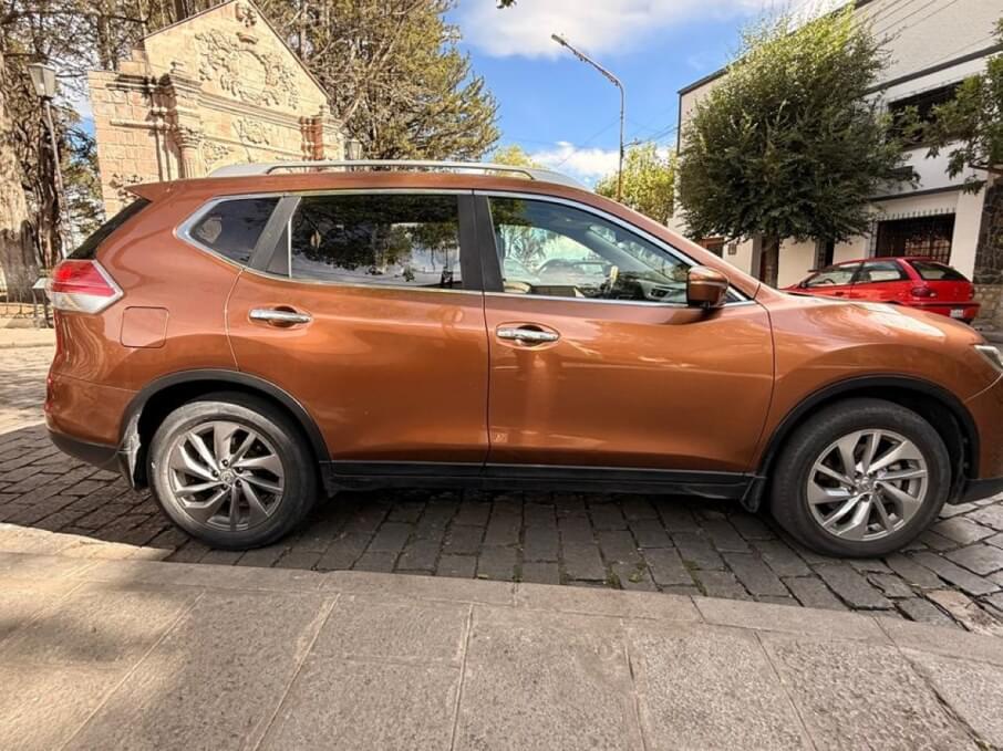 NISSAN X-TRAIL 2016 119.000 Kms.