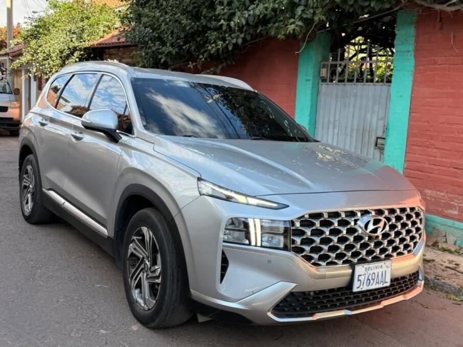 HYUNDAI SANTA FE 2023 42.000 Kms.