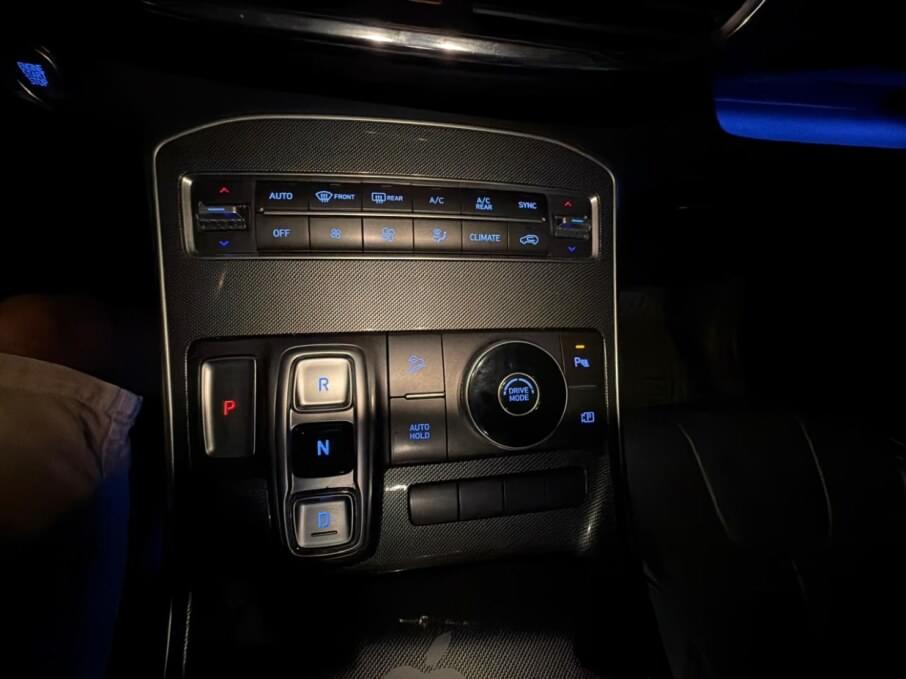 HYUNDAI SANTA FE 2023 42.000 Kms.