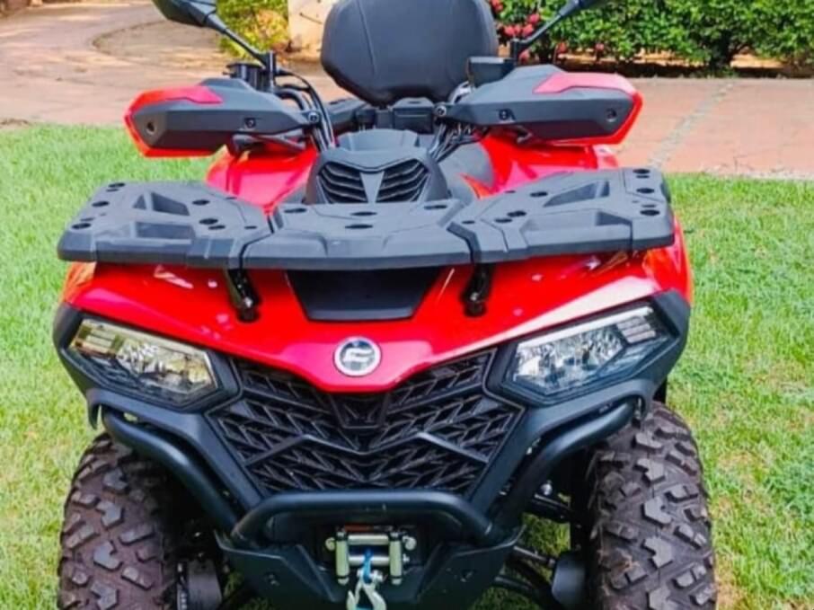 CUADRATRACK CFMOTO 2023 353 Kms.