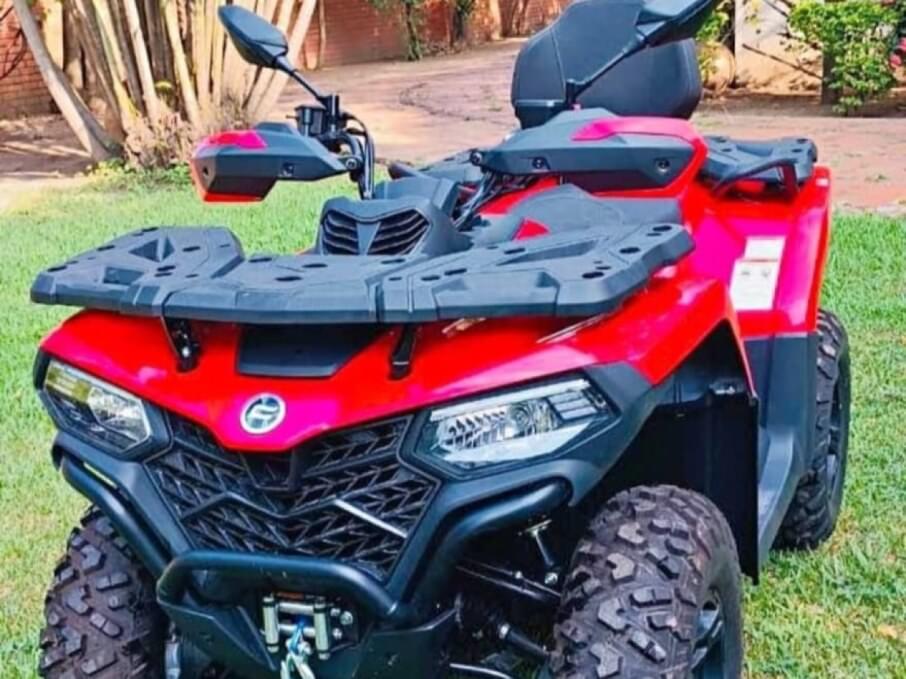 CUADRATRACK CFMOTO 2023 353 Kms.