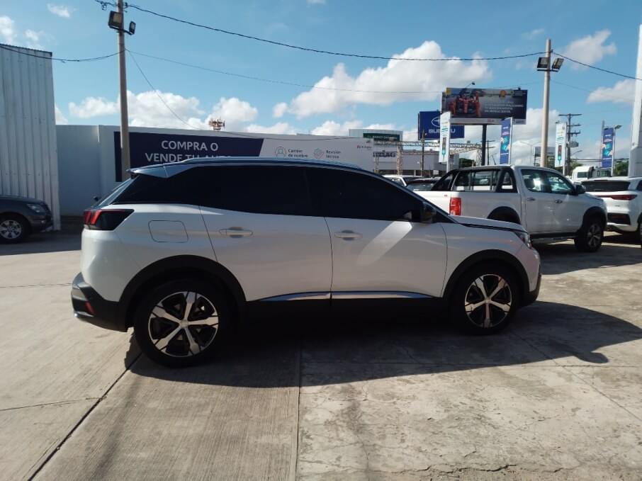 PEUGEOT 3008 2020 71.870 Kms.