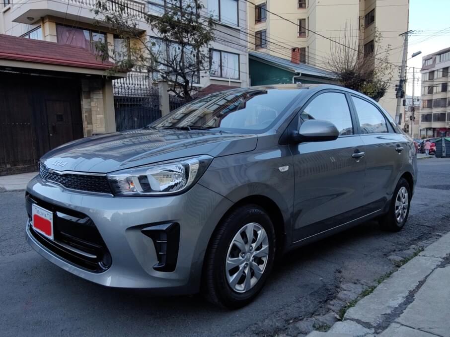 KIA SOLUTO 2025 1.500 Kms.