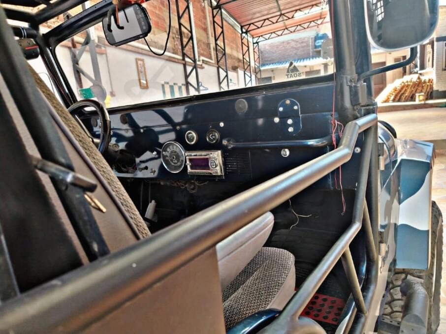 JEEP WRANGLER 1980 1.000 Kms.