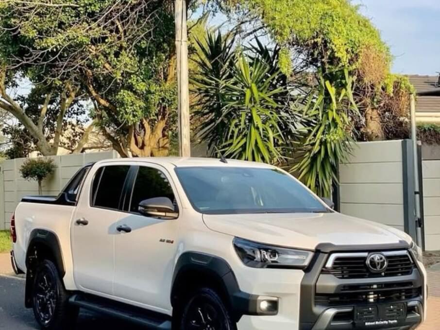 TOYOTA HILUX 2023 4.000 Kms.