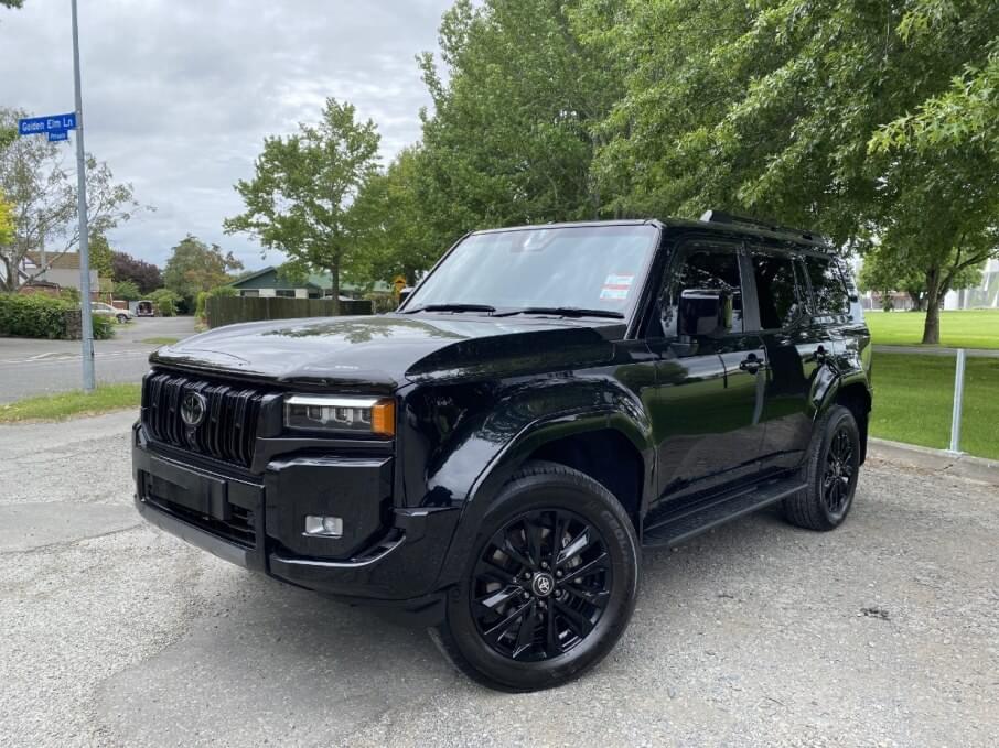 TOYOTA LAND CRUISER 2024 3.000 Kms.