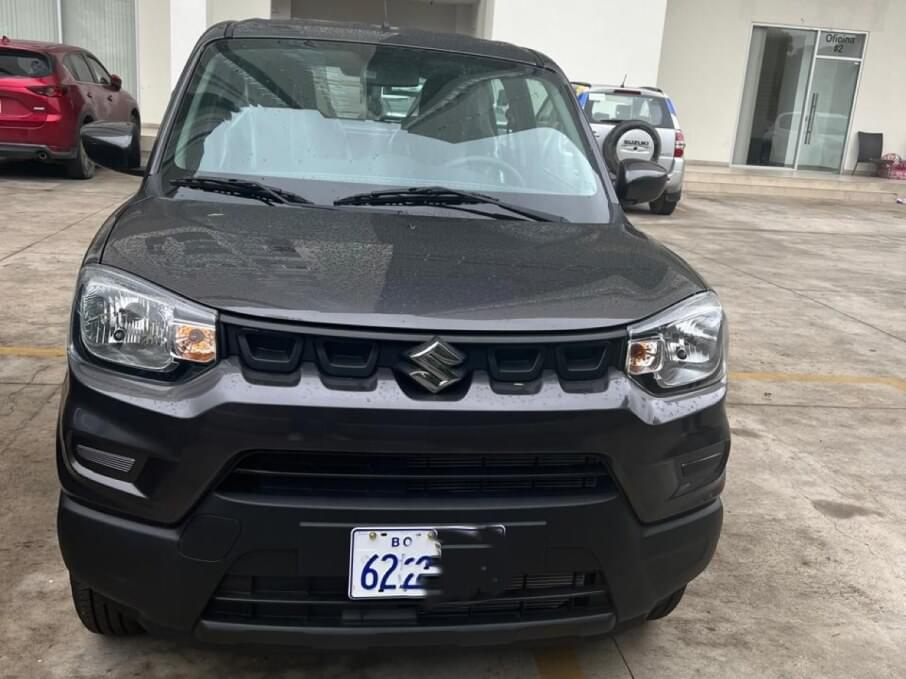 SUZUKI S-PRESSO 2023 35.000 Kms.