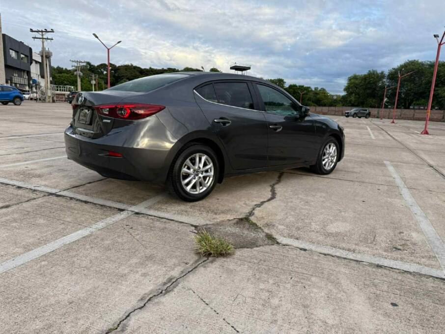 MAZDA MAZDA3 2019 42.000 Kms.