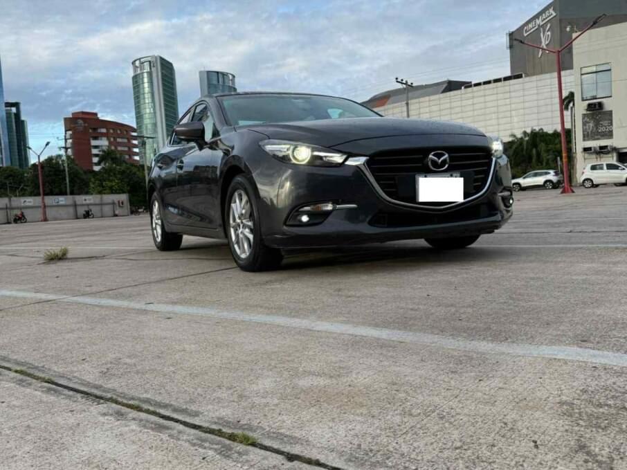 MAZDA MAZDA3 2019 42.000 Kms.