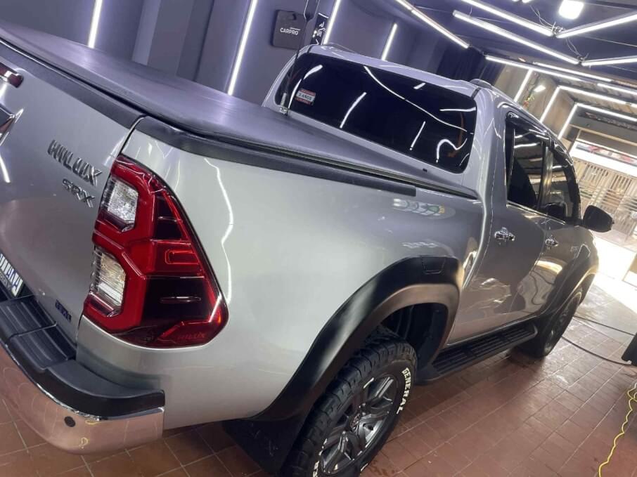 TOYOTA HILUX 2021 58.000 Kms.