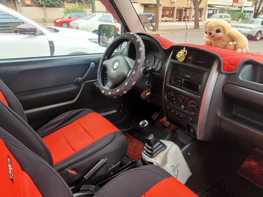 SUZUKI JIMNY 2014 63.400 Kms.