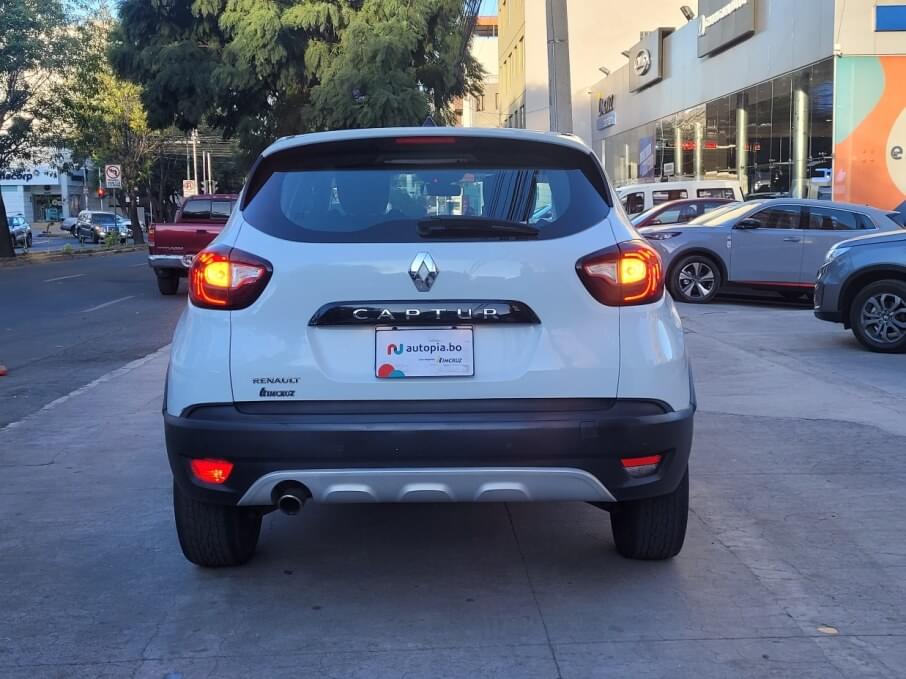 RENAULT CAPTUR 2018 71.500 Kms.
