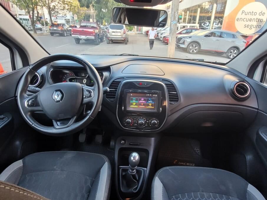 RENAULT CAPTUR 2018 71.500 Kms.