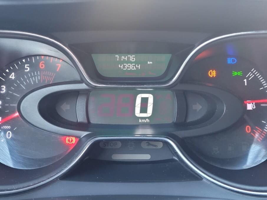 RENAULT CAPTUR 2018 71.500 Kms.