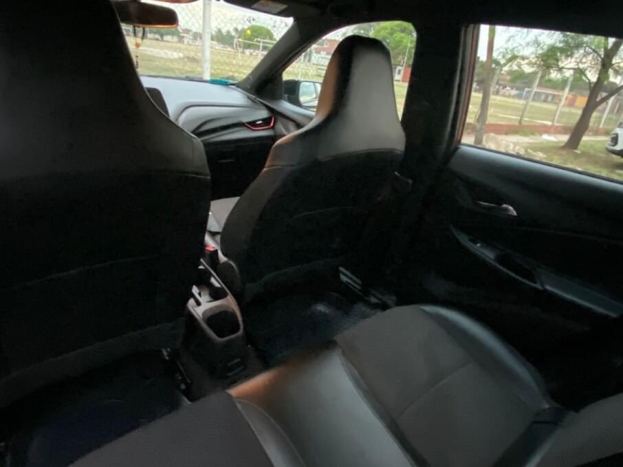 CHEVROLET ONIX 2021 45.000 Kms.