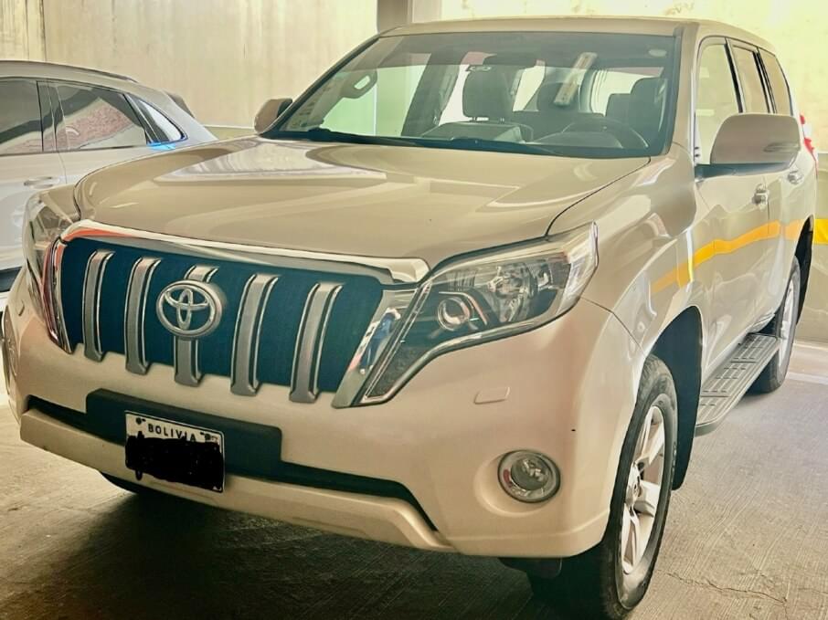 TOYOTA LAND CRUISER 2016 57.000 Kms.
