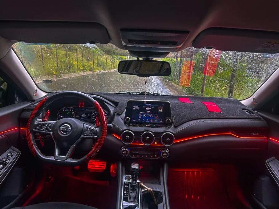 NISSAN SENTRA 2.0 2023 30.000 Kms.