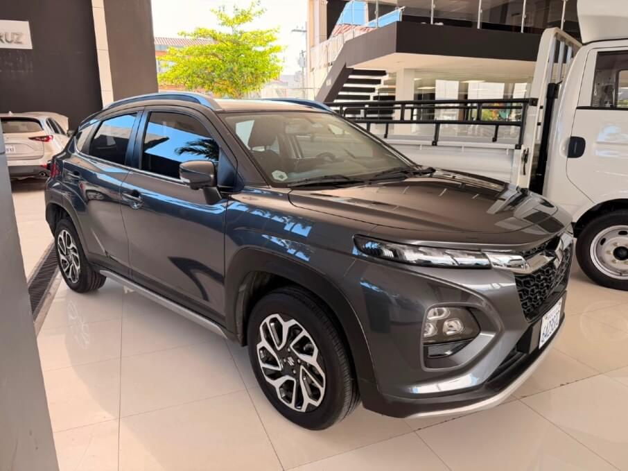 SUZUKI FRONX 2025 17.235 Kms.