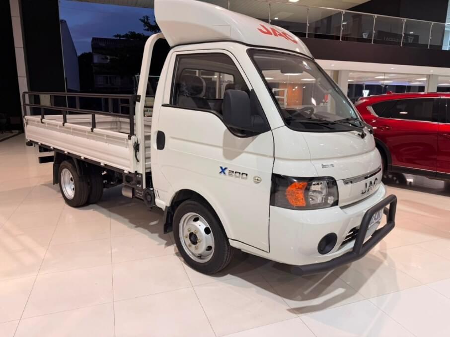 JAC X200 2026 17.543 Kms.