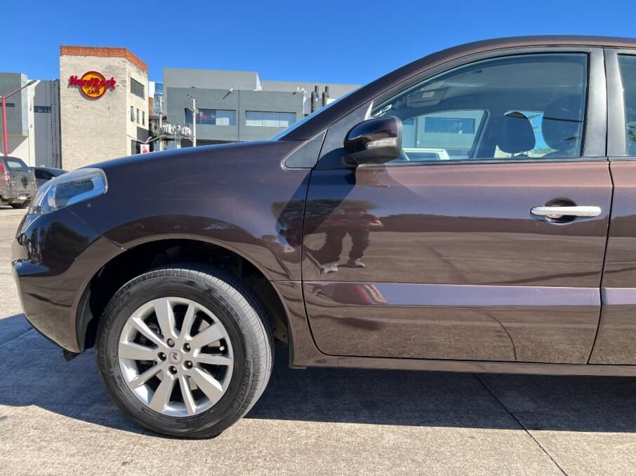 RENAULT KOLEOS 2015 44.000 Kms.