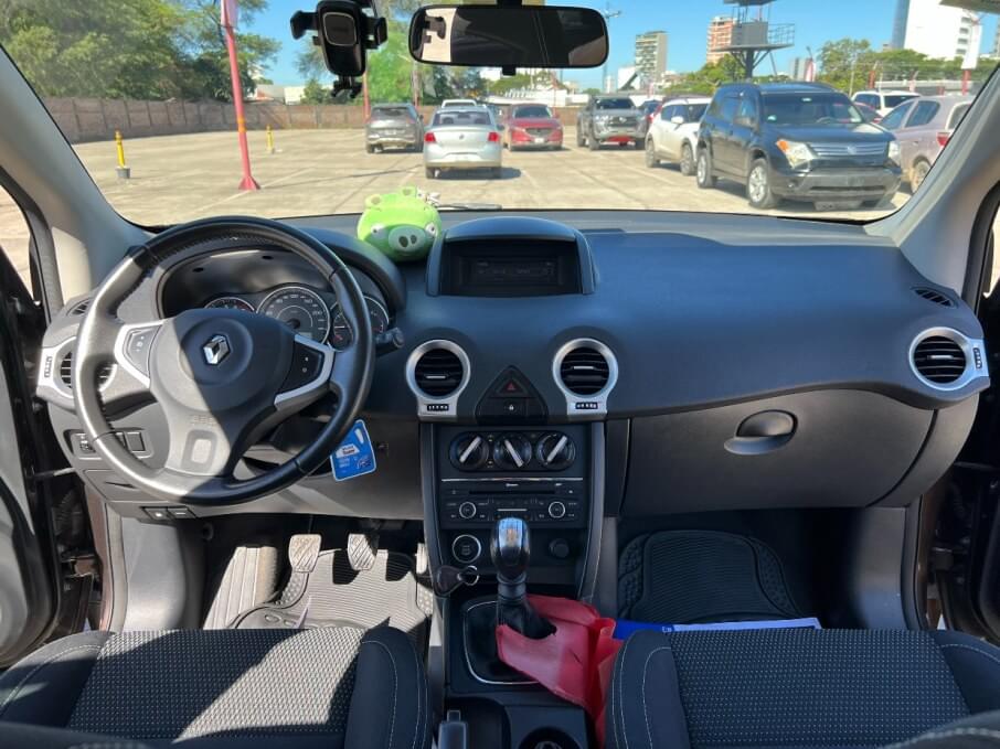RENAULT KOLEOS 2015 44.000 Kms.