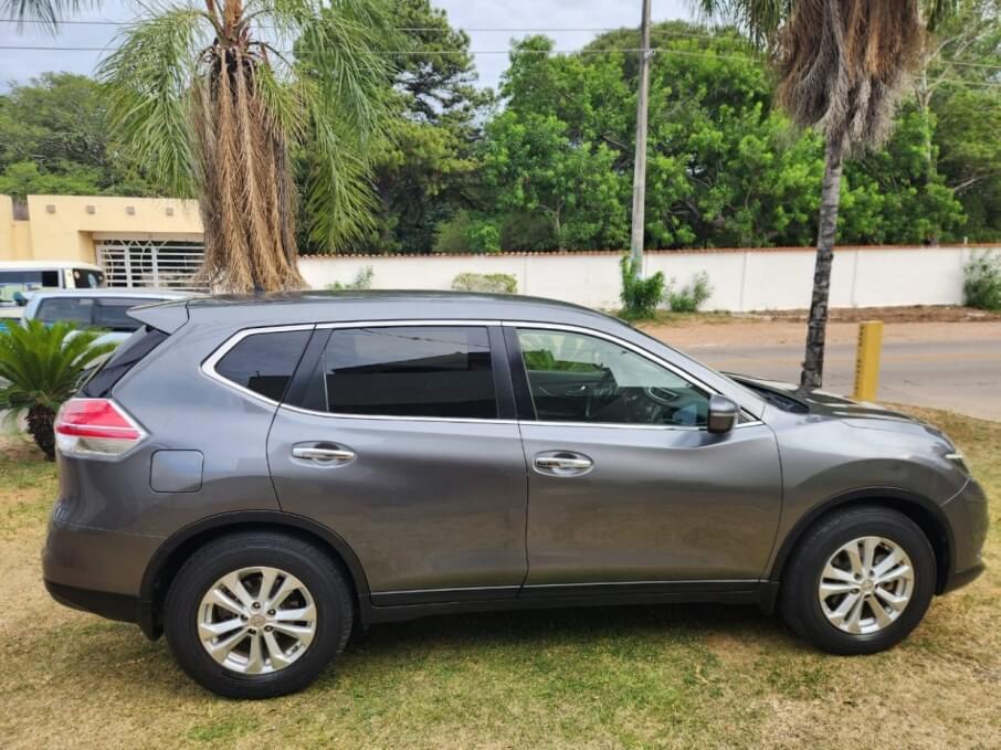 NISSAN X-TRAIL 2015 106.281 Kms.