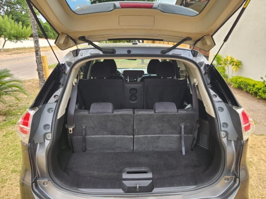 NISSAN X-TRAIL 2015 106.281 Kms.