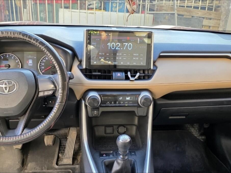 TOYOTA RAV4 2022 56.000 Kms.