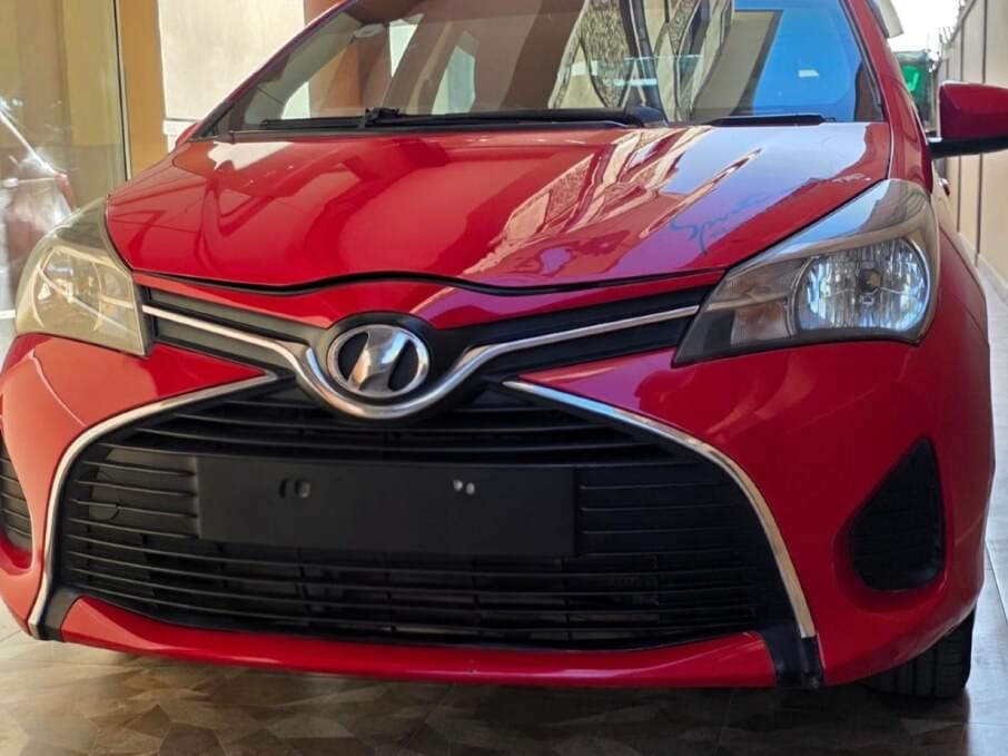 TOYOTA YARIS 2016 75.000 Kms.
