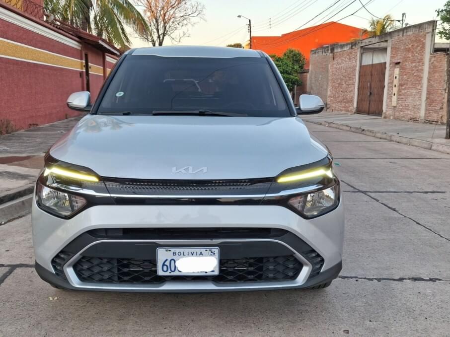 KIA CARENS 2023 45.000 Kms.