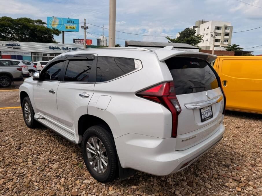 MITSUBISHI MONTERO SPORT 2022 54.622 Kms.