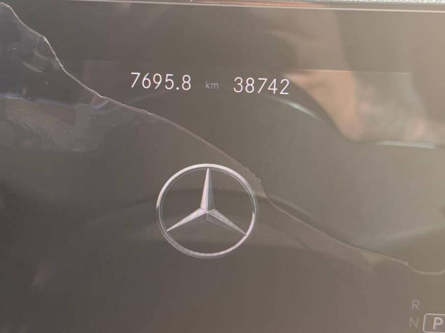 MERCEDES BENZ C200 2023 38.742 Kms.