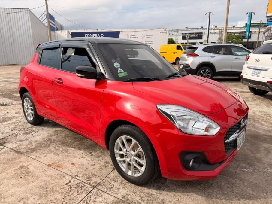 SUZUKI SWIFT 2024 55.869 Kms.