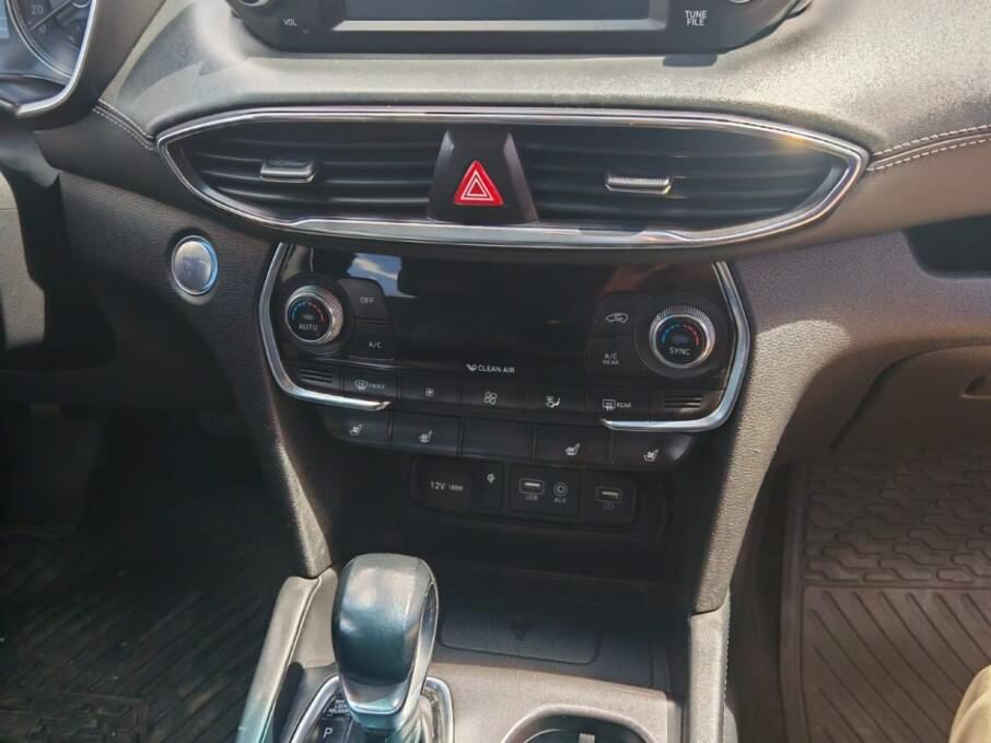 HYUNDAI SANTA FE 2020 47.500 Kms.