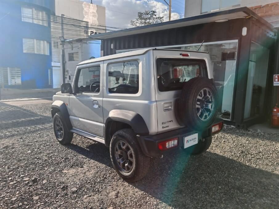 SUZUKI JIMNY 2025 6.800 Kms.