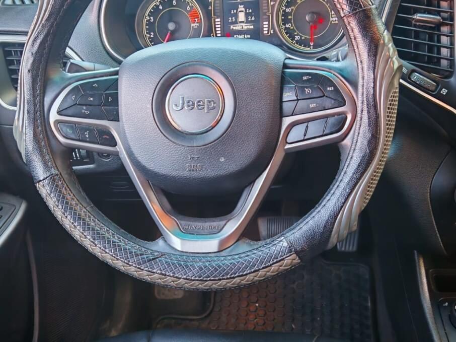 JEEP CHEROKEE 2019 57.000 Kms.